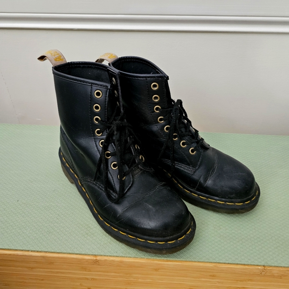Vegan Dr. Martens size 8 Women's